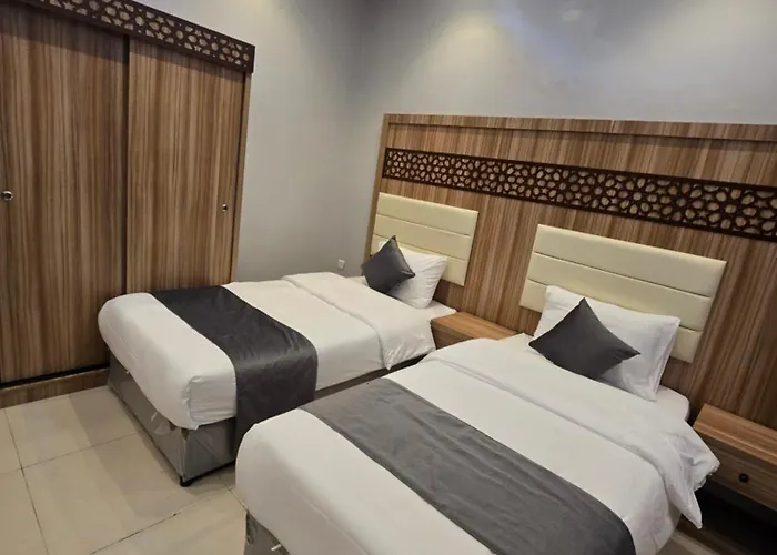 شقق المطار